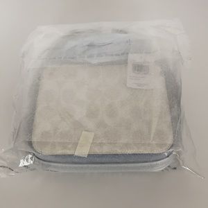 disney cinderella coach bag